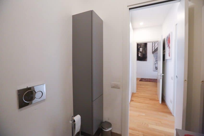 Via Montegani, 14 00036