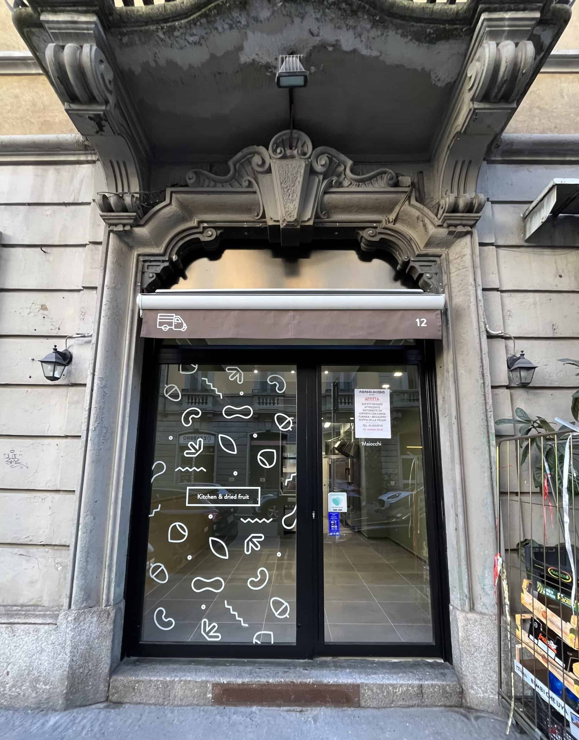 NEGOZIO ZONA PORTA VENEZIA/REGINA GIOVANNA