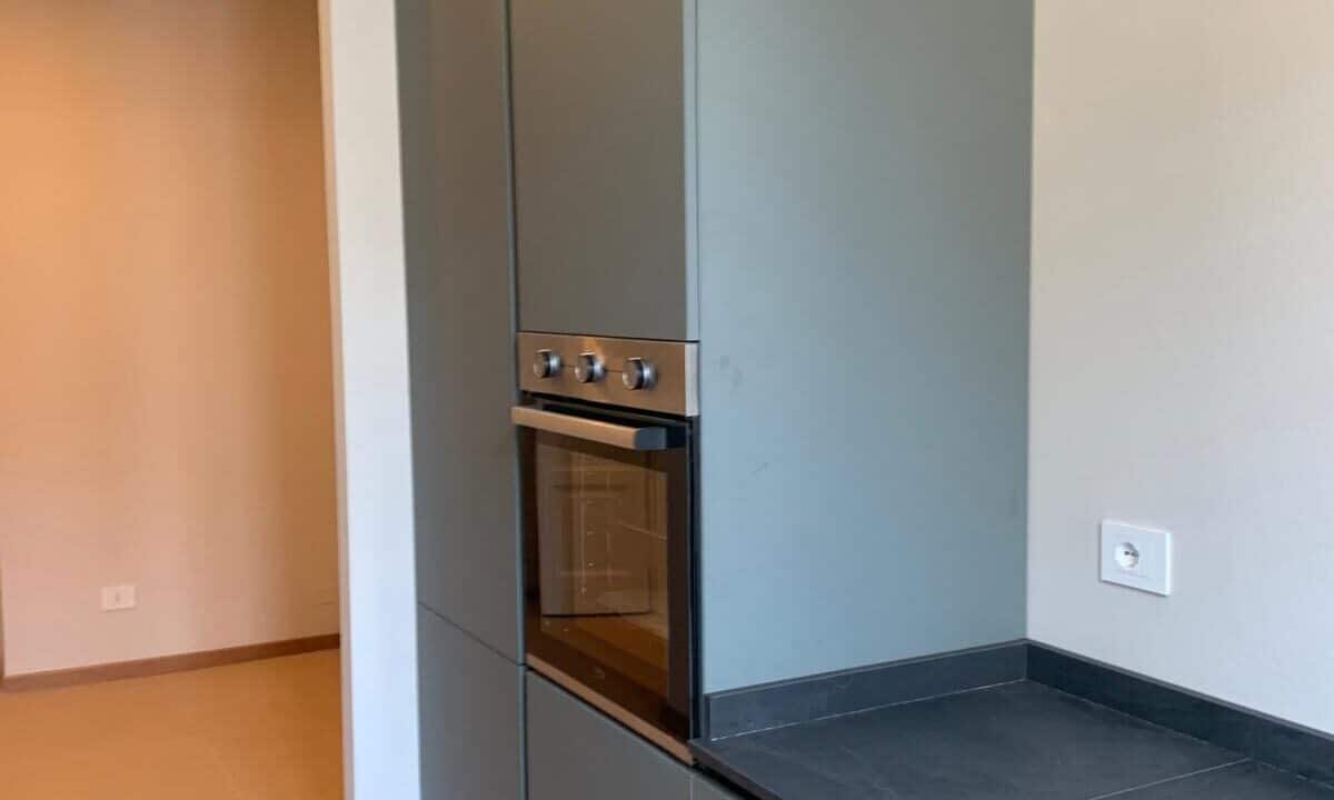Cucina moderna zona C. Sempione